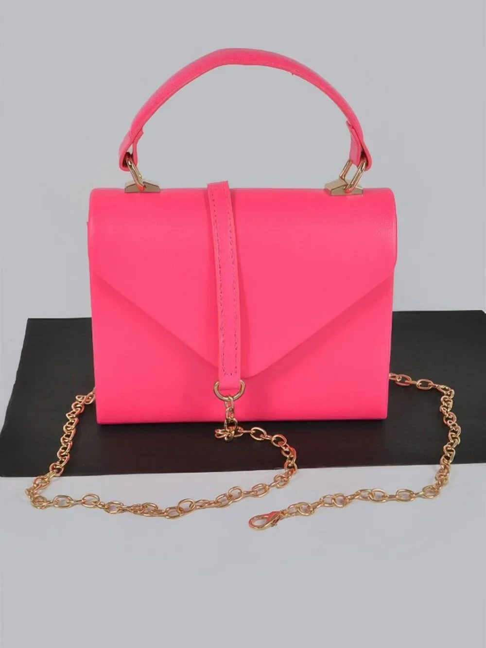 Boxy Clutch